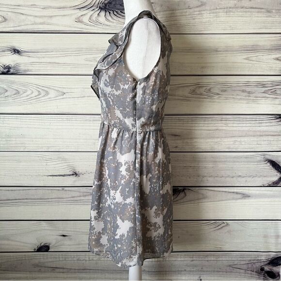 Gap Tan & Grey Patterned Ruffle Neckline A-Line Dress - Picture 4 of 7
